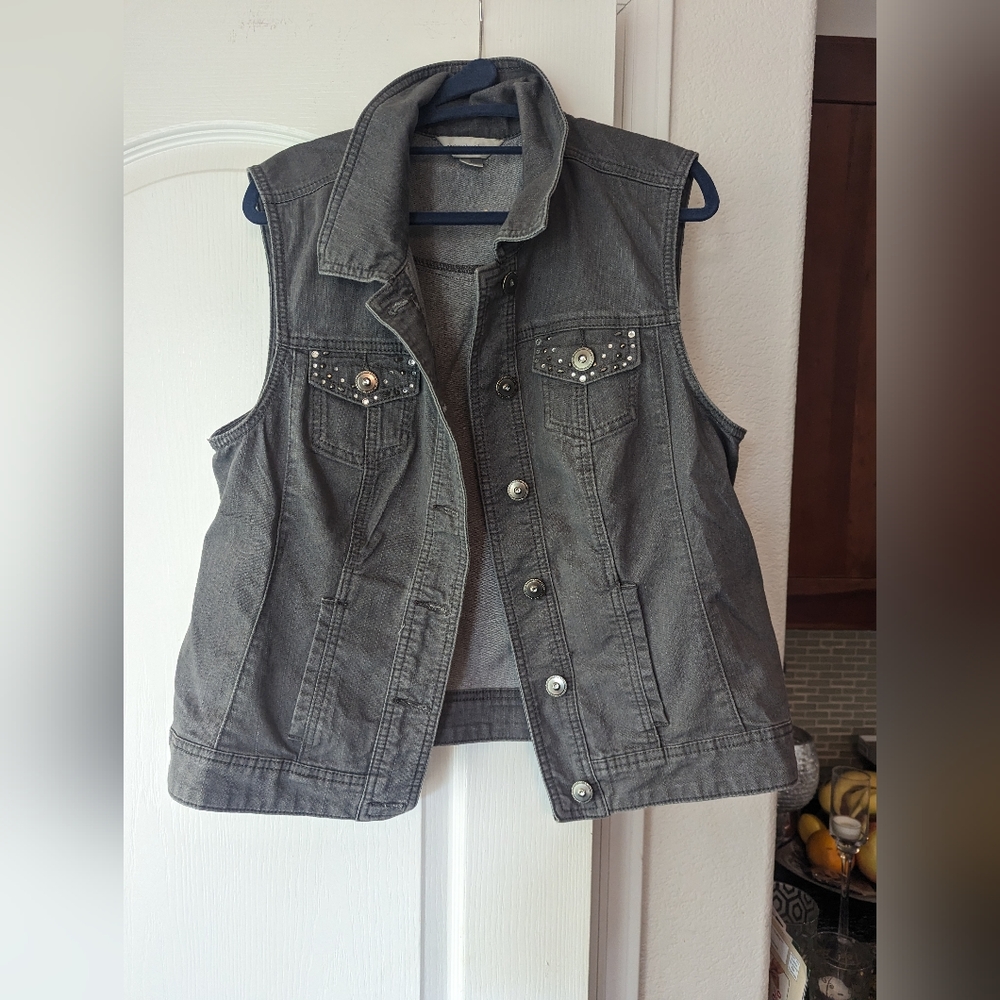 Gray denim vest